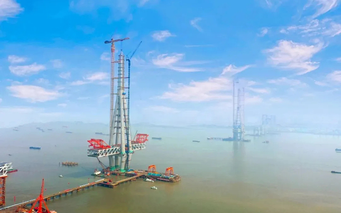 星空tiyu建设！世界最高桥塔常泰长江大桥主塔顺利封顶！