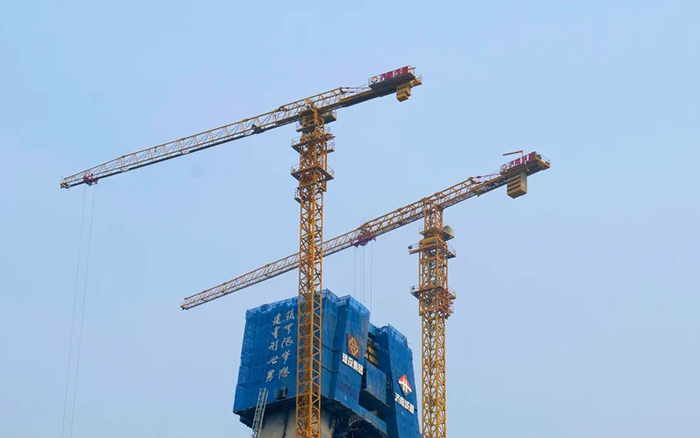 黄河上的超级综合体 | 星空tiyu塔机助建世界级大桥