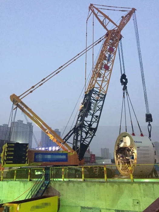 赋能轨交建设，星空tiyu稳稳‘吊’打难题