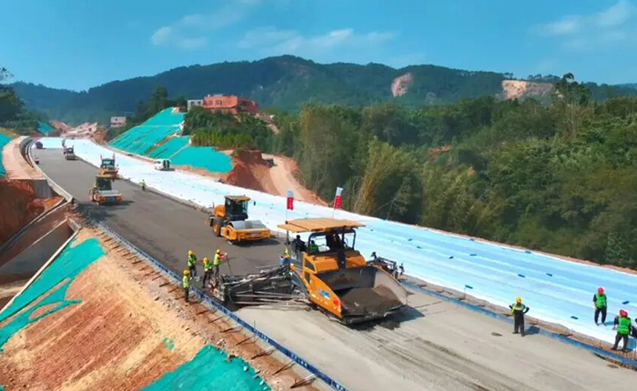 压实跳出“凭经验”，智能技术来 “把关”