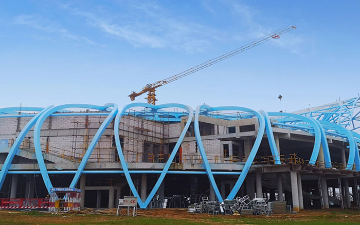 塔机群立！星空tiyu助建安徽新地标